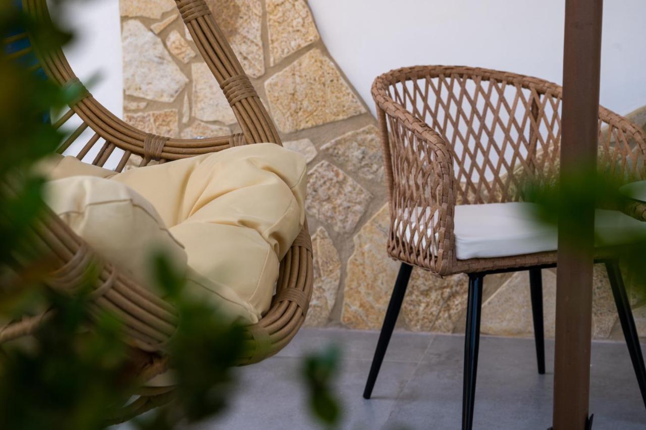 Melitta'S Luxury Apartments Anthousa  外观 照片