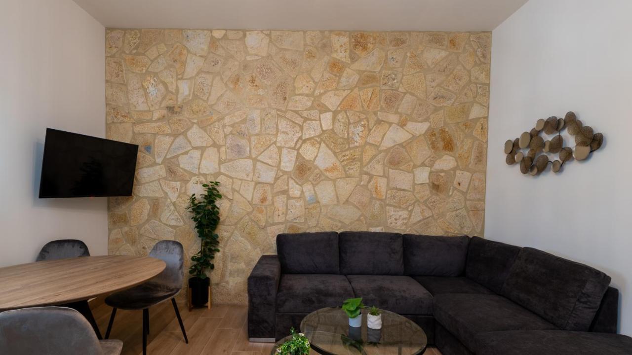 Melitta'S Luxury Apartments Anthousa  外观 照片