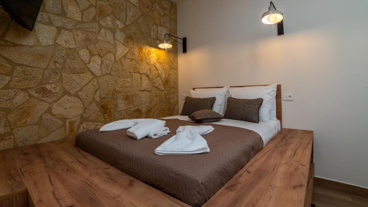 Melitta'S Luxury Apartments Anthousa  外观 照片