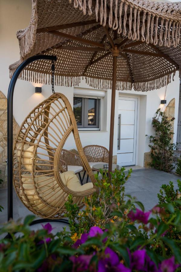 Melitta'S Luxury Apartments Anthousa  外观 照片