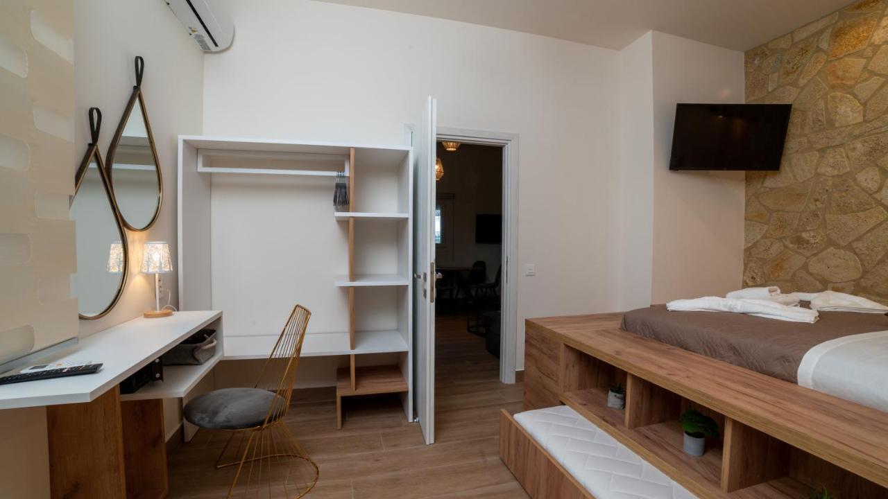 Melitta'S Luxury Apartments Anthousa  外观 照片